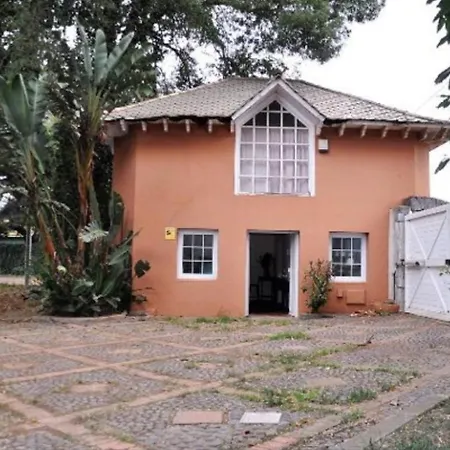 Casita En Guamasa *